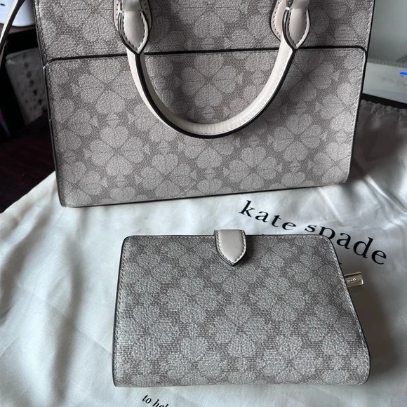 Kate Spade Beige Floral Tote and Wallet Set - Picture 2 of 6